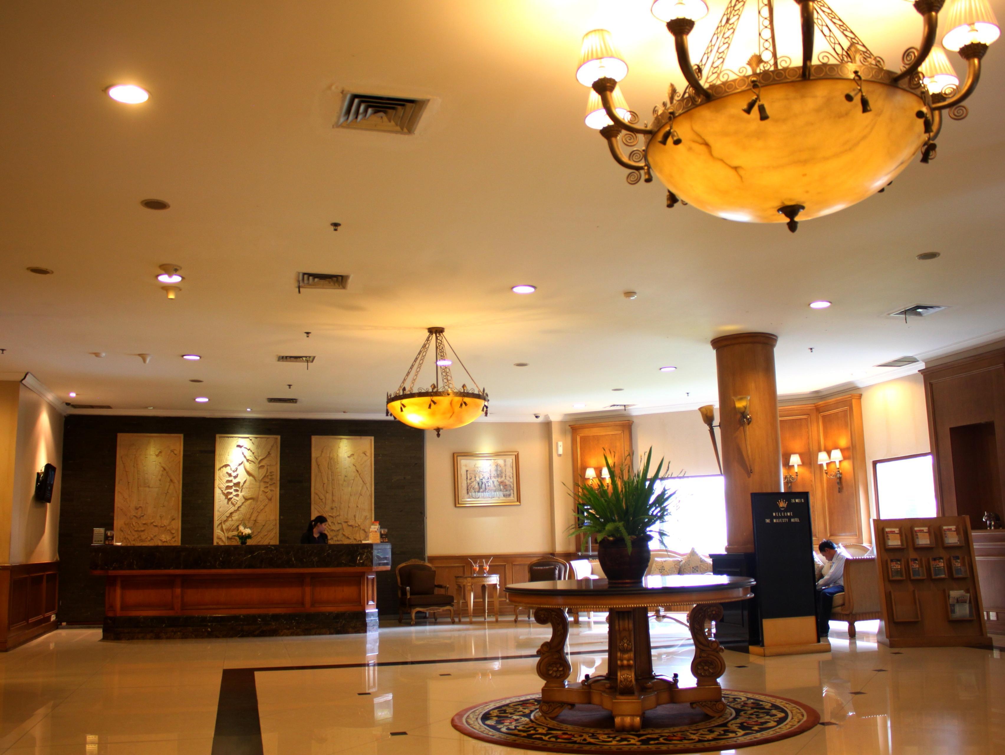 The Majesty Hotel Bandung Dış mekan fotoğraf