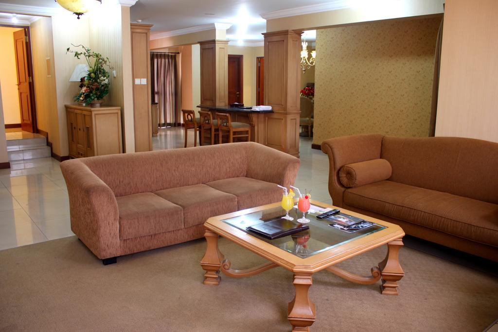 The Majesty Hotel Bandung Dış mekan fotoğraf