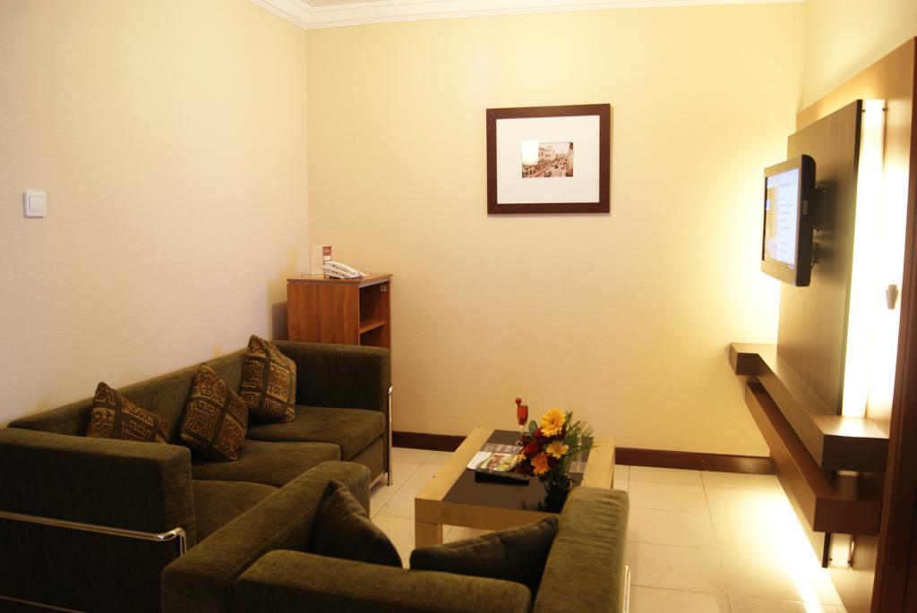 The Majesty Hotel Bandung Dış mekan fotoğraf